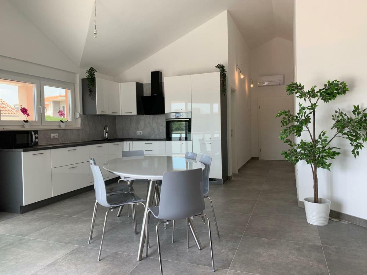 Valjan Apartmani Trogir Luaran gambar