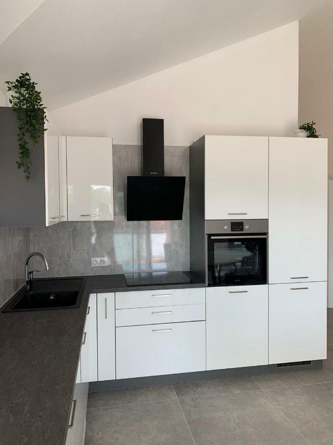 Valjan Apartmani Trogir Luaran gambar