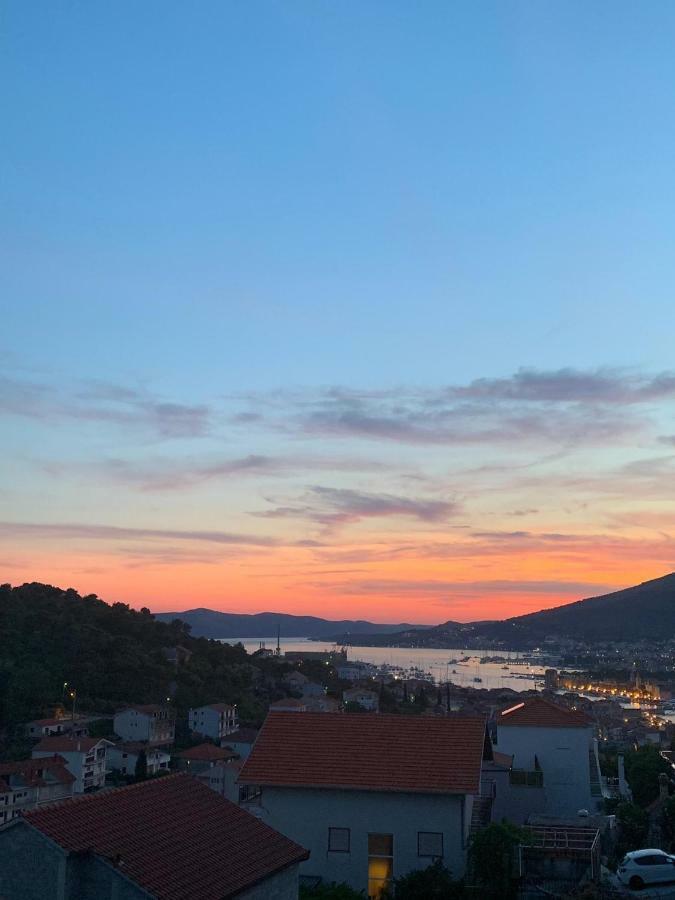 Valjan Apartmani Trogir Luaran gambar