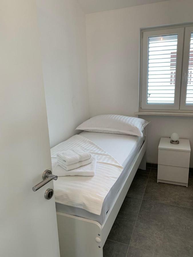 Valjan Apartmani Trogir Luaran gambar